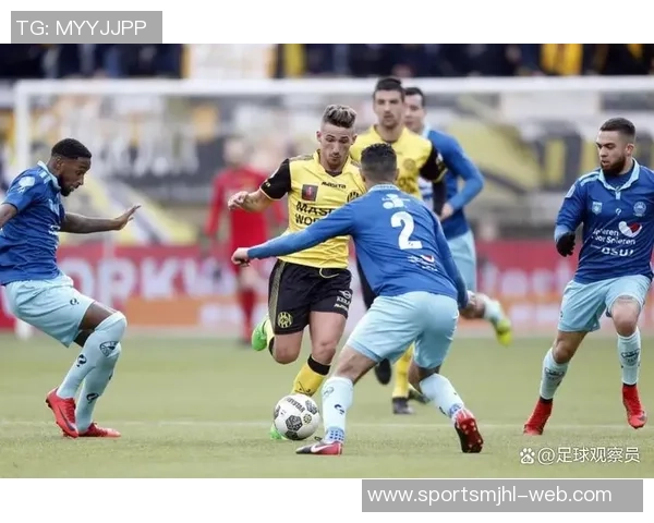 阿贾克斯在荷兰杯中以7-2狂胜马斯路易斯莫吉奥梅开二度展现锋芒